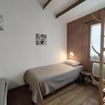 Village Bord De Ciel * Caylus