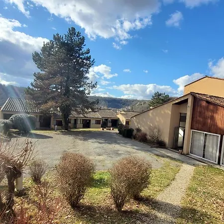 Village Bord De Ciel 펜션 Caylus