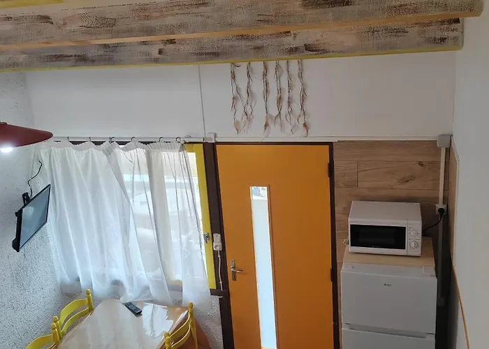 Village Bord De Ciel