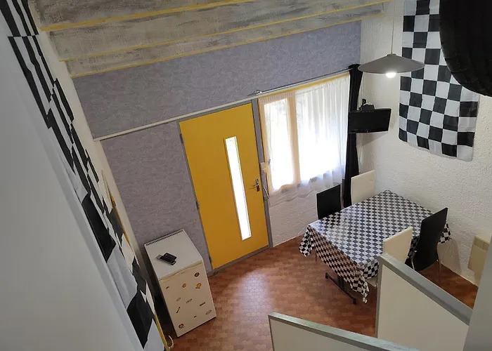 Village Bord De Ciel